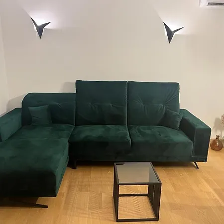 Olive Oasis Penthouse With Jacuzzi Zadar